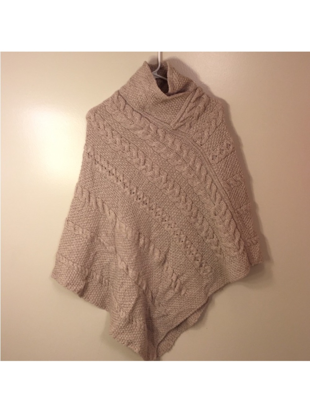 100% wool shawl/poncho